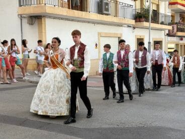 Pasacalle de Sectores en fiestas de Xàbia (16)