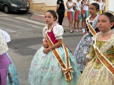 Pasacalle de Sectores en fiestas de Xàbia (8)