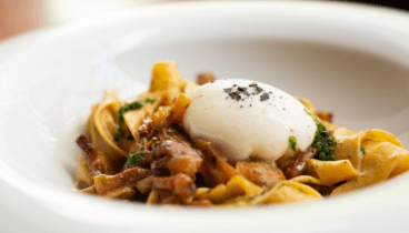 Plato en el restaurante Da Giulia