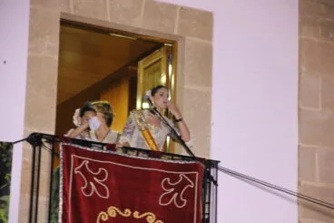 Reinas de Fogueres 2025 en el Pregó Fogueres de Sant Joan 2025