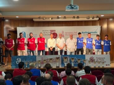 Presentación de la Final de Liga autonómica de Pilota en Xàbia (4)