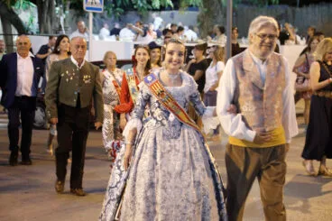 Proclamación de la Quintà 2025 de Xàbia. Reina, damas, presidentes y corte de honor (11)