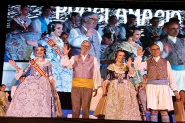 Proclamación de la Quintà 2025 de Xàbia. Reina, damas, presidentes y corte de honor (124)