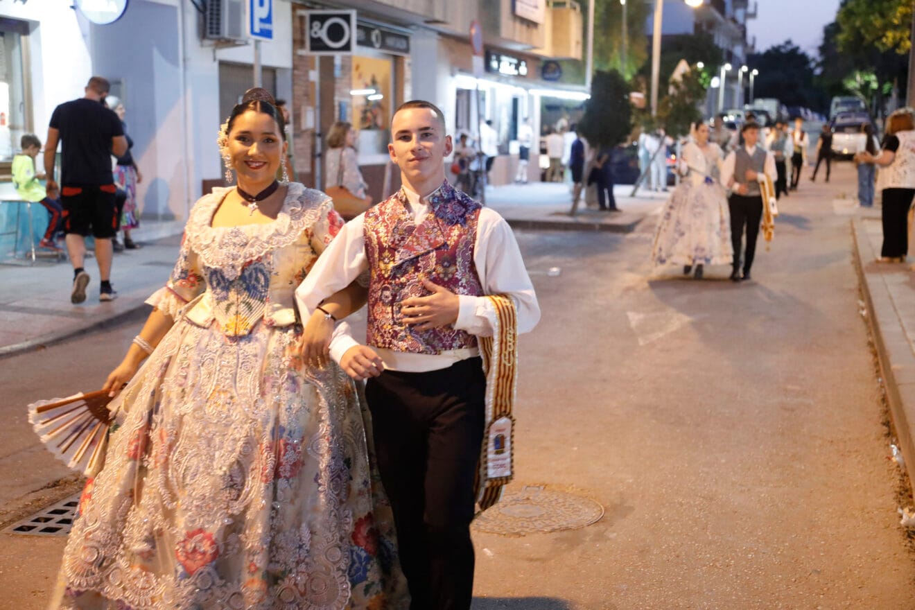 Proclamación de la Quintà 2025 de Xàbia. Reina, damas, presidentes y corte de honor (2)