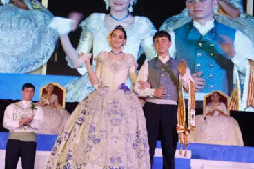 Proclamación de la Quintà 2025 de Xàbia. Reina, damas, presidentes y corte de honor (23)