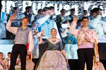Proclamación de la Quintà 2025 de Xàbia. Reina, damas, presidentes y corte de honor (65)