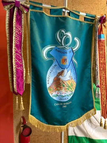 Nuevo estandarte de la Casa de Andalucía de Xàbia