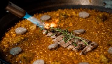 Arroces al estilo mediterráneo en restaurante de Jávea