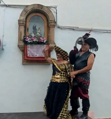 Capitanes 2025 en la ofrenda de flores en el centro histórico