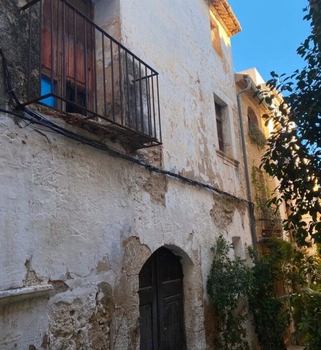 Imagen: Casa y horno de Magdalena Codina en su estado actual en un enclave del Casco Histórico de Jávea. Archivo particular