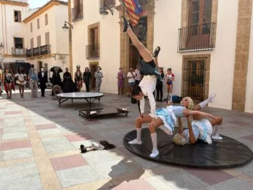 Exhibición de El Circo Encantado en Xàbia (10)