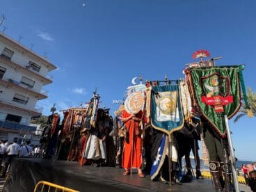 Interpretación del Pasodoble Xàbia por una decena de bandas de música (2)