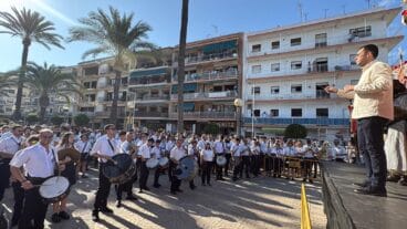 Interpretación del Pasodoble Xàbia por una decena de bandas de música (5)