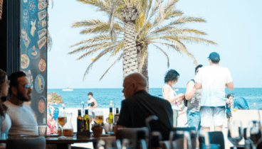 Restaurante con entorno exclusivo para comidas y cenas con encanto en la costa de Alicante