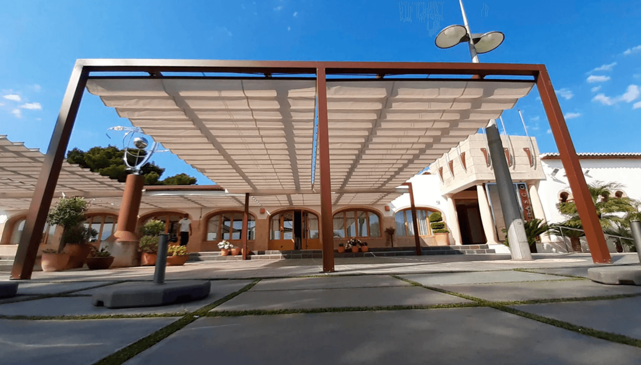 Toldos a medida para terrazas y balcones exteriores