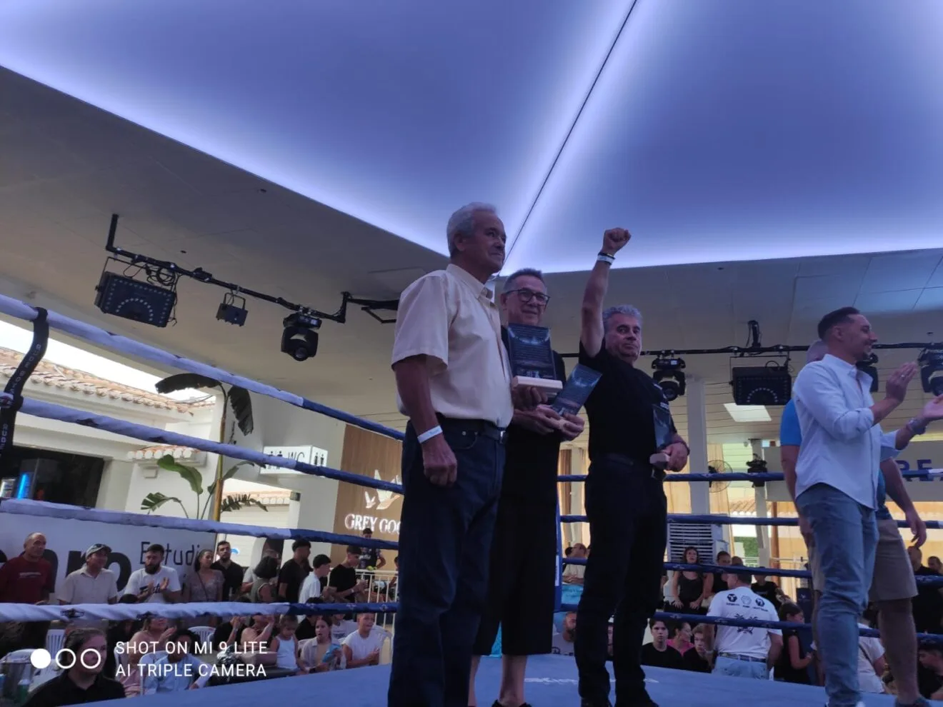Velada de boxeo y Kickboxing en Xàbia. Homenaje a los primeros boxeadores de Xàbia