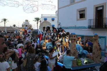 Desfile de carrozas de las fiestas de Loreto de Xàbia (49)