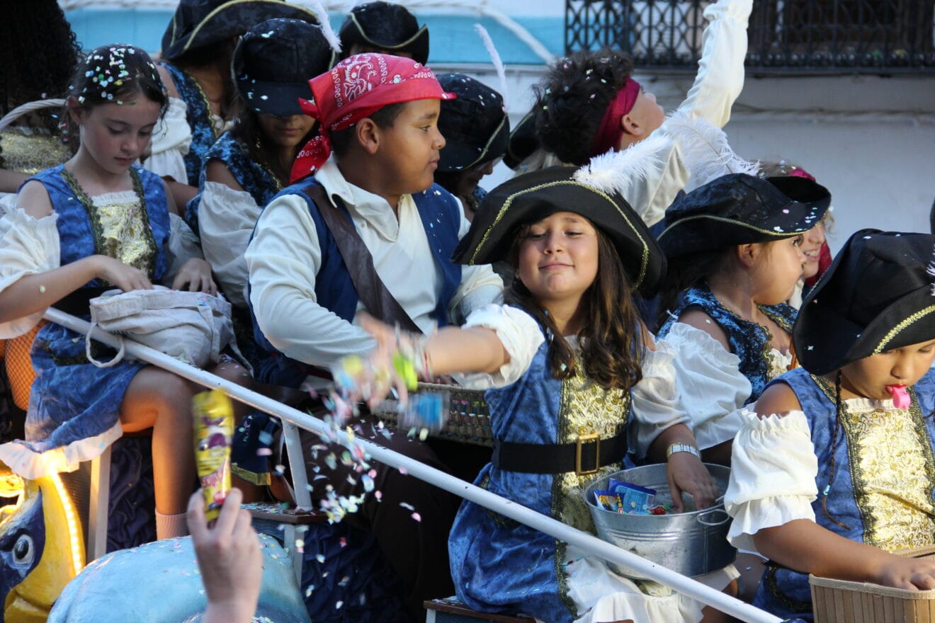 Desfile de carrozas de las fiestas de Loreto de Xàbia