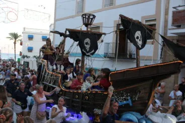 Desfile de carrozas de las fiestas de Loreto de Xàbia (67)