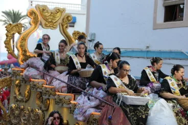 Desfile de carrozas de las fiestas de Loreto de Xàbia (73)