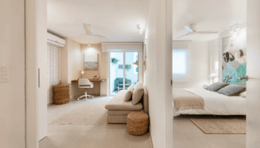 Dormitorio amplio cercano a la sala de estudios o habitación de invitados