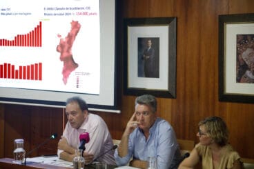 El conseller Vicente Martínez Mus visita Xàbia y explica el proyecto para la superpoblación de jabalíes (18)