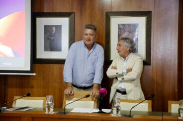 El conseller Vicente Martínez Mus visita Xàbia y explica el proyecto para la superpoblación de jabalíes (7)