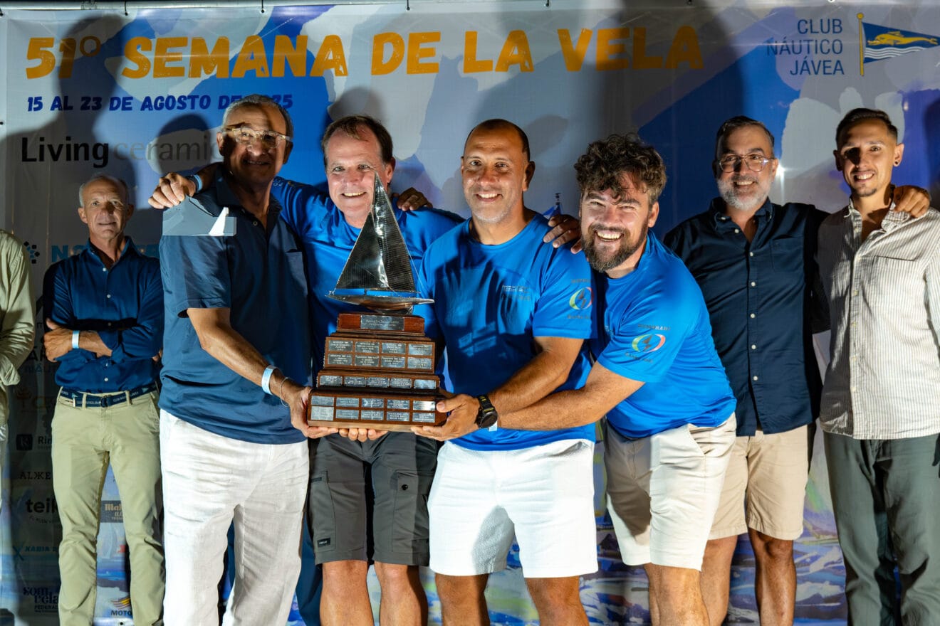 El 'Team Tac' vencedor absoluto del Sir Thomas Lipton del CN Jávea