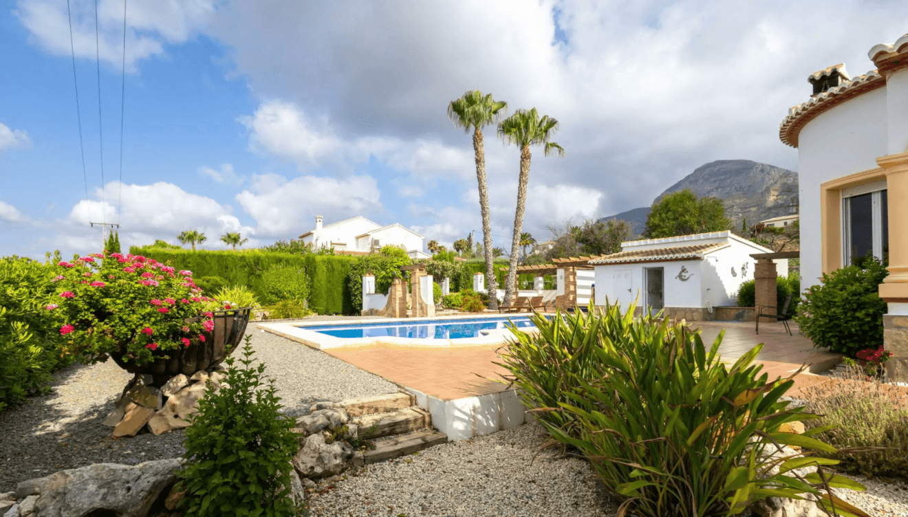 Espacio exterior pensado para el descanso