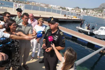 Nueva embarcación de la Policía Local de Xàbia 09