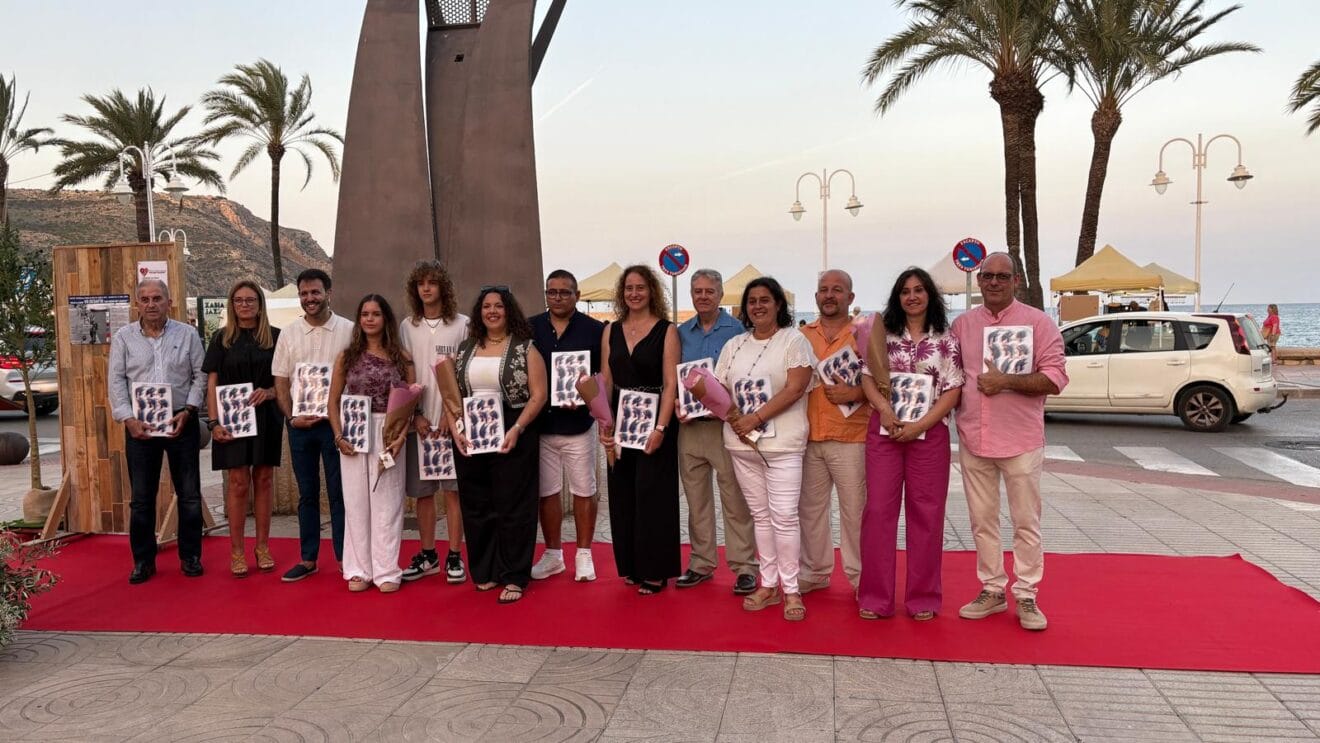 Presentación del libro de fiestas de Loreto 2025. Mayorales, autoridades y Comisión de Fiestas