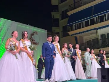 Representantes de otras localidades en las fiestas de Xàbia