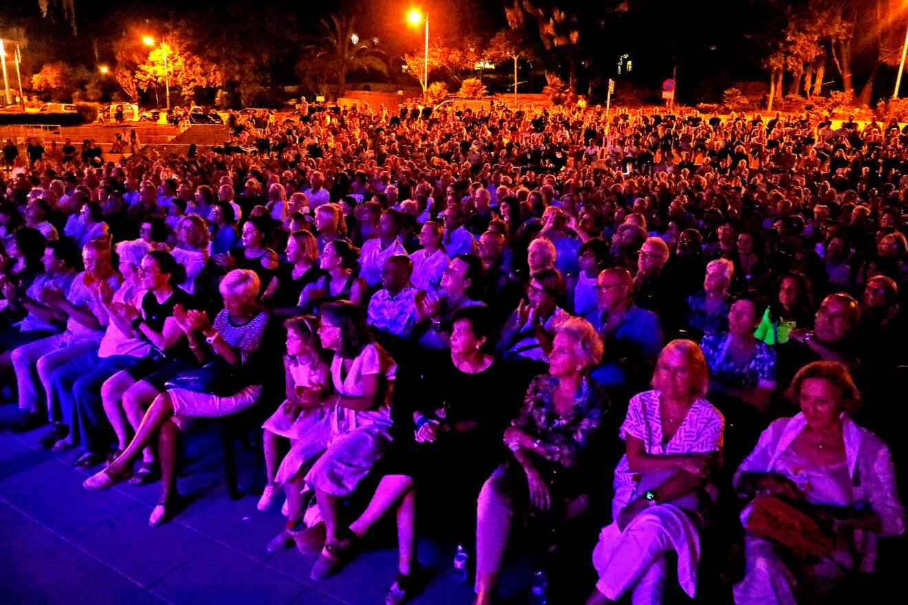 Xàbia Jazz 2025 -Ray Gelato & The Giants (2)