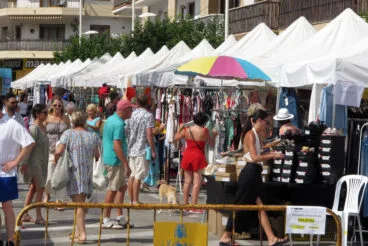 Ambiente en la V Fira d’Stock Comarcal en Xàbia (14)