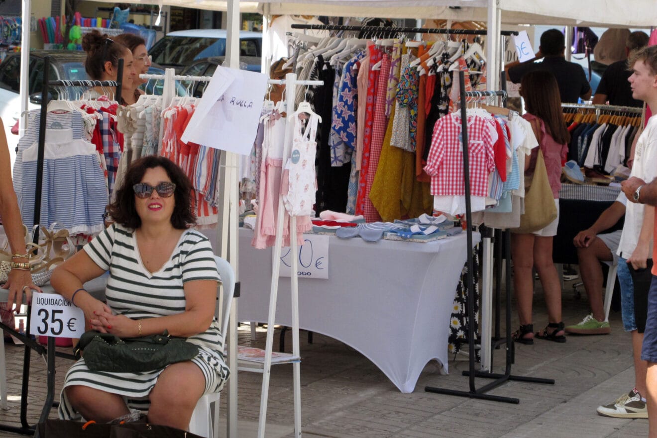 Ambiente en la V Fira d'Stock Comarcal en Xàbia (2)
