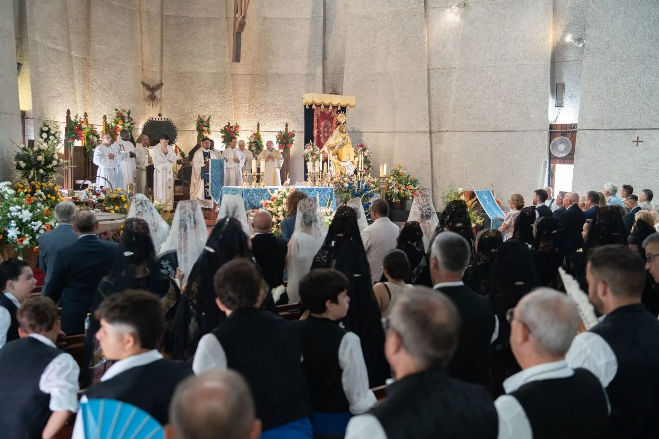 Misa Día de la Virgen de Loreto