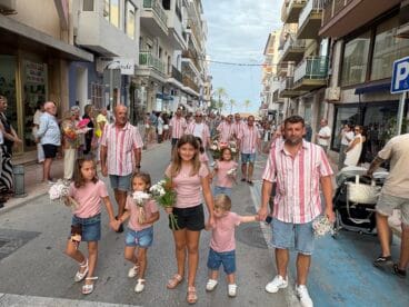 Ofrenda de flores a la Virgen de Loreto 2025 (10)