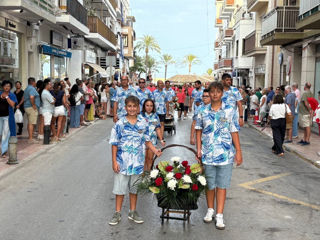 Ofrenda de flores a la Virgen de Loreto 2025 (15)