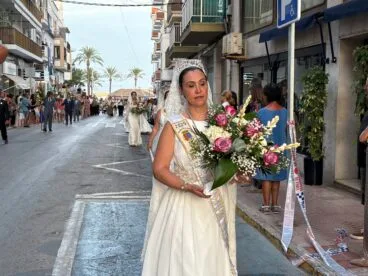 Ofrenda de flores a la Virgen de Loreto 2025 (62)