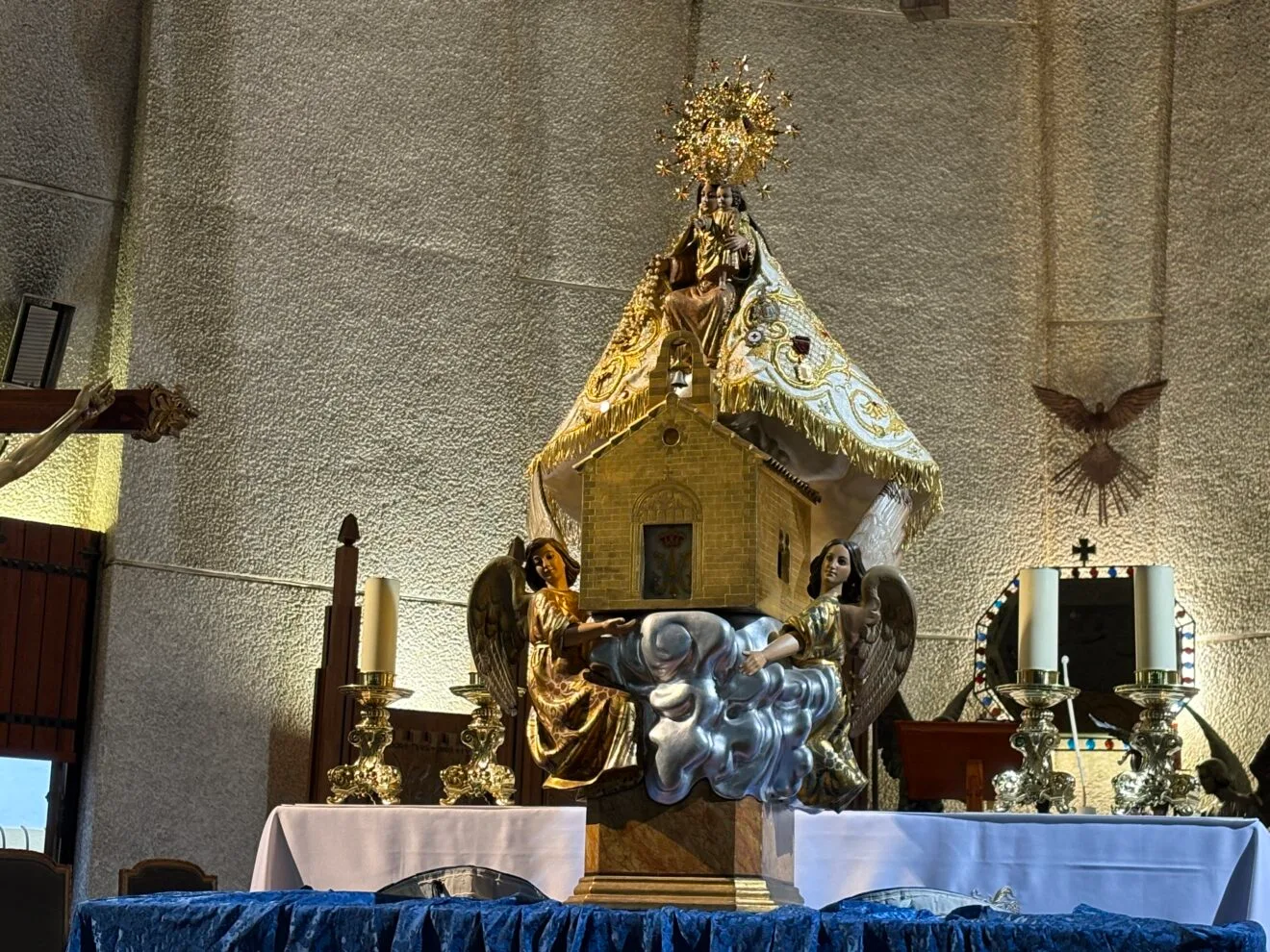 Ofrenda de flores a la Virgen de Loreto 2025 (71)