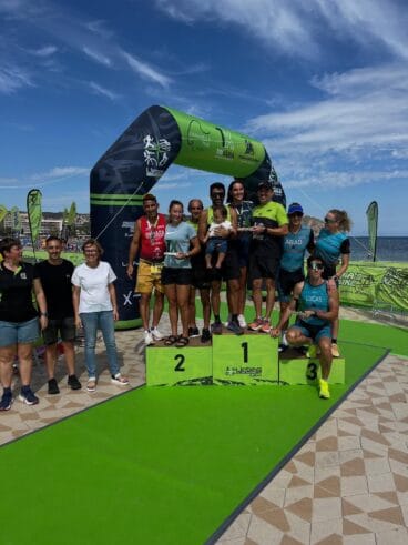 Podio relevos mixto
