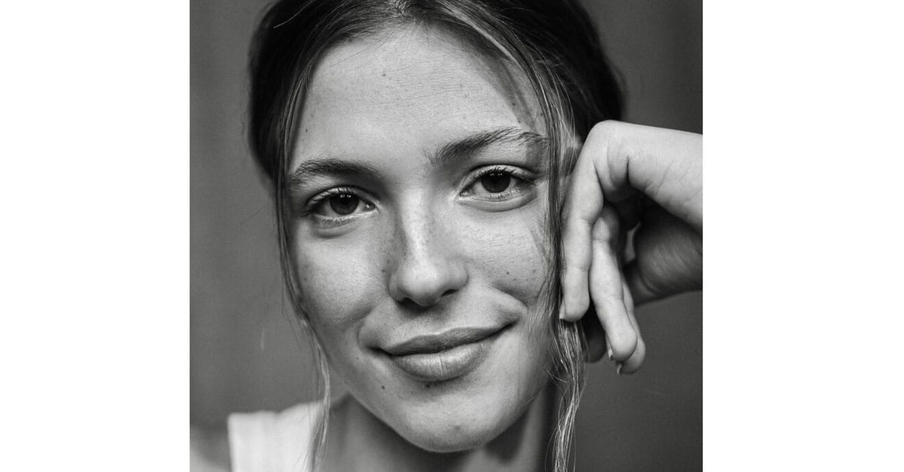 Berta Bolufer Moreno inicia sus pasos como actriz en la pantalla