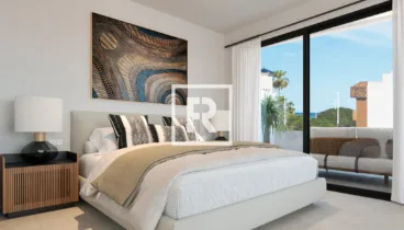 Dormitorio principal con luz natural y acceso a terraza privada