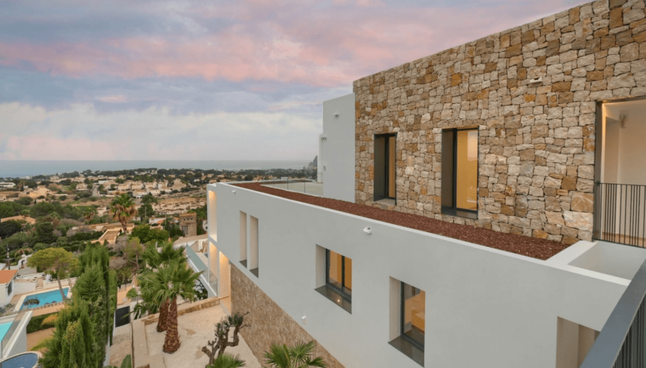 Encuentra tu hogar perfecto en la Costa Blanca con Soluciones Inmobiliaria