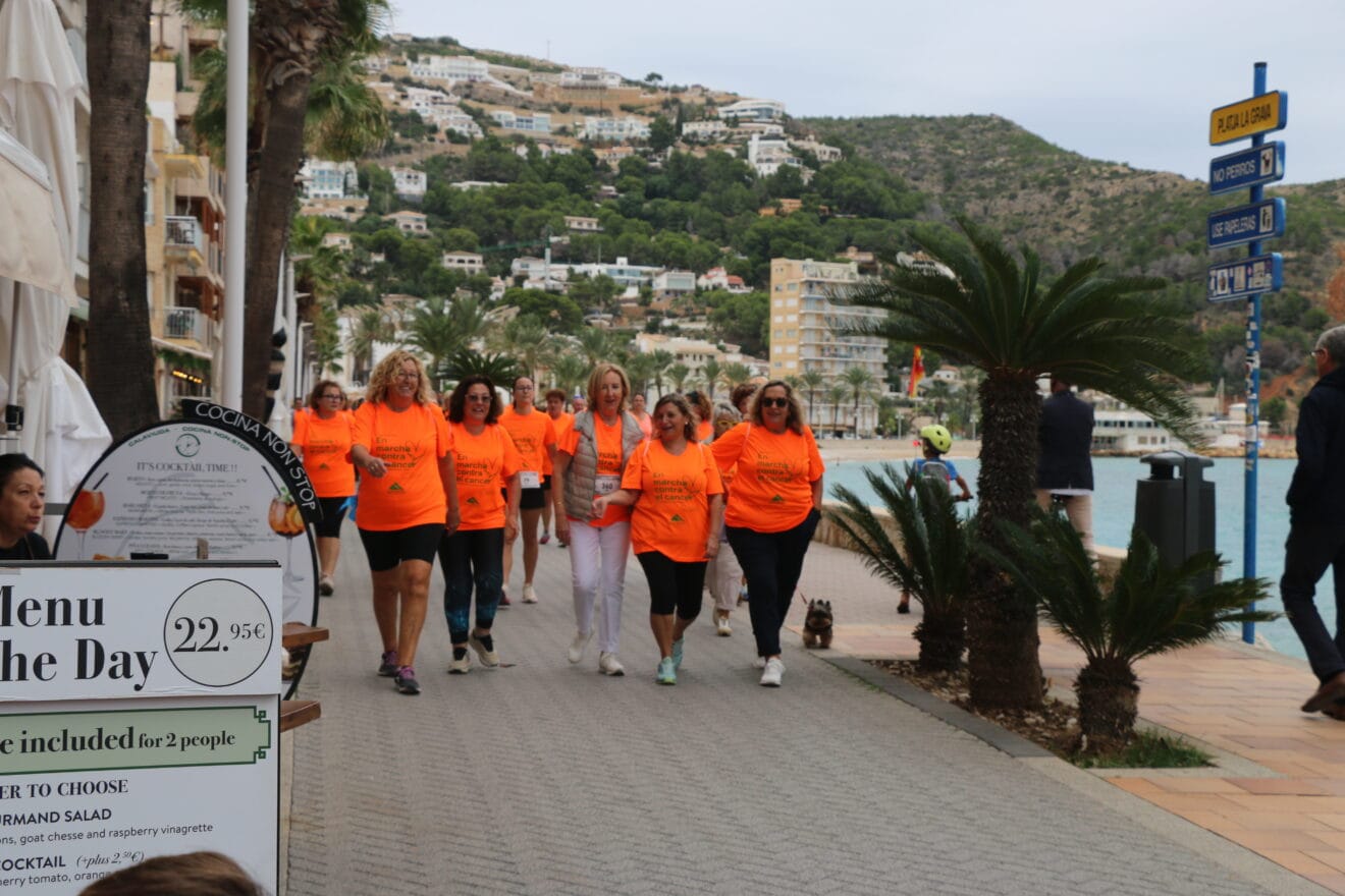 Marcha contra el cáncer en Xàbia (9)