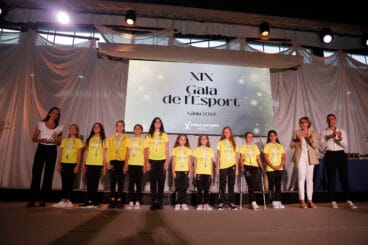 Deportistas de Xàbia galardonados por su esfuerzo y dedicación en la pasada temporada