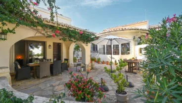 Villa La Siesta en Jávea lujo mediterráneo con piscina privada