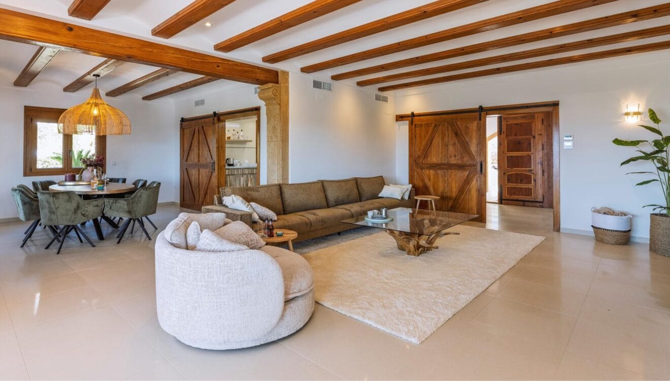 Amplitud y luminosidad en esta villa de lujo