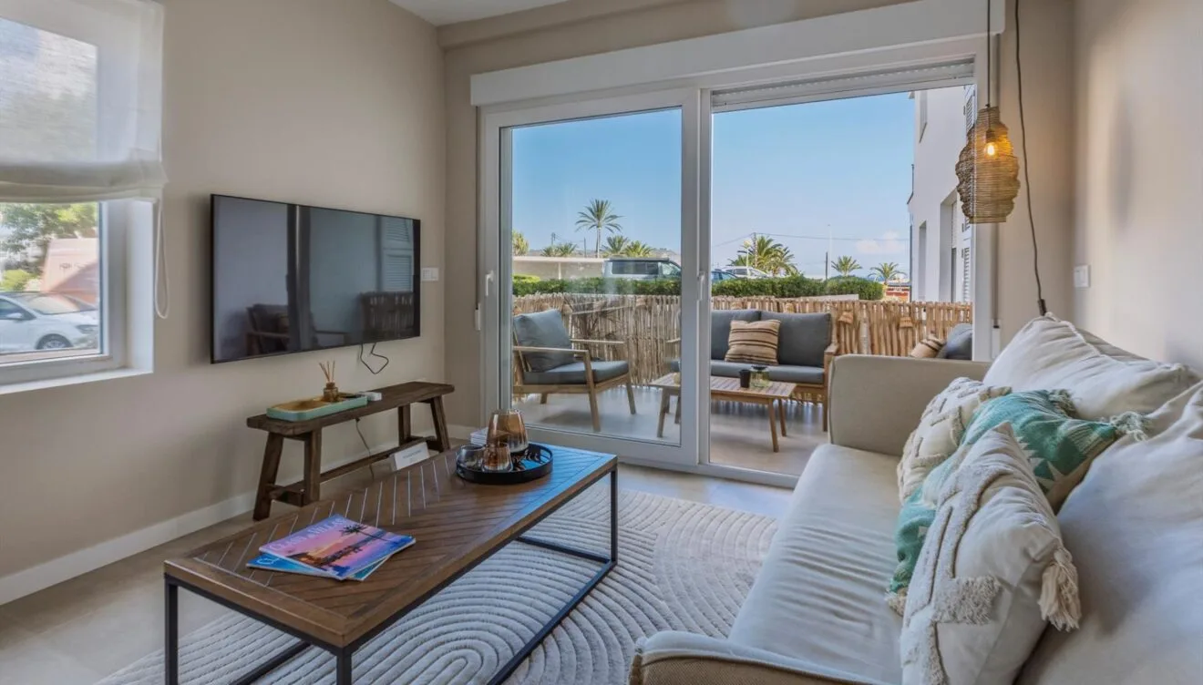 Apartamento moderno cerca del Arenal con terrazas privadas