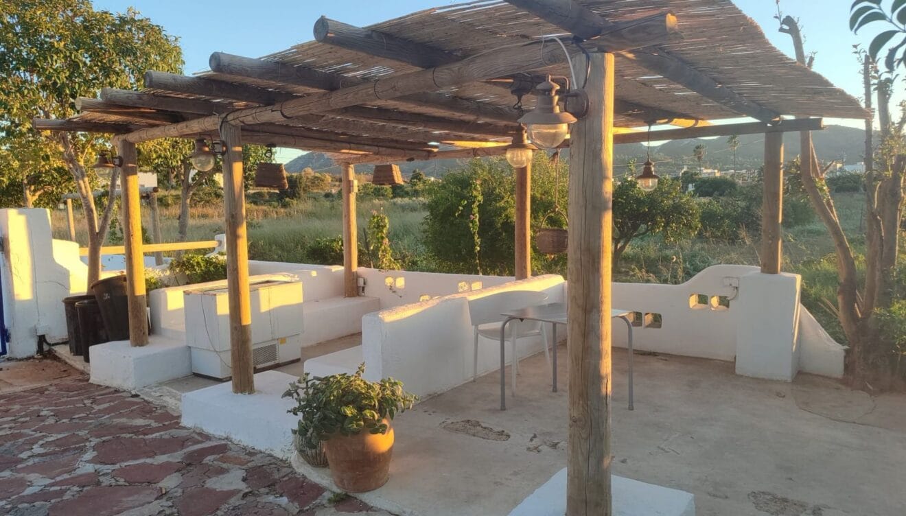 Comida casera con vistas al Montgó en Restaurante Cuadros 45